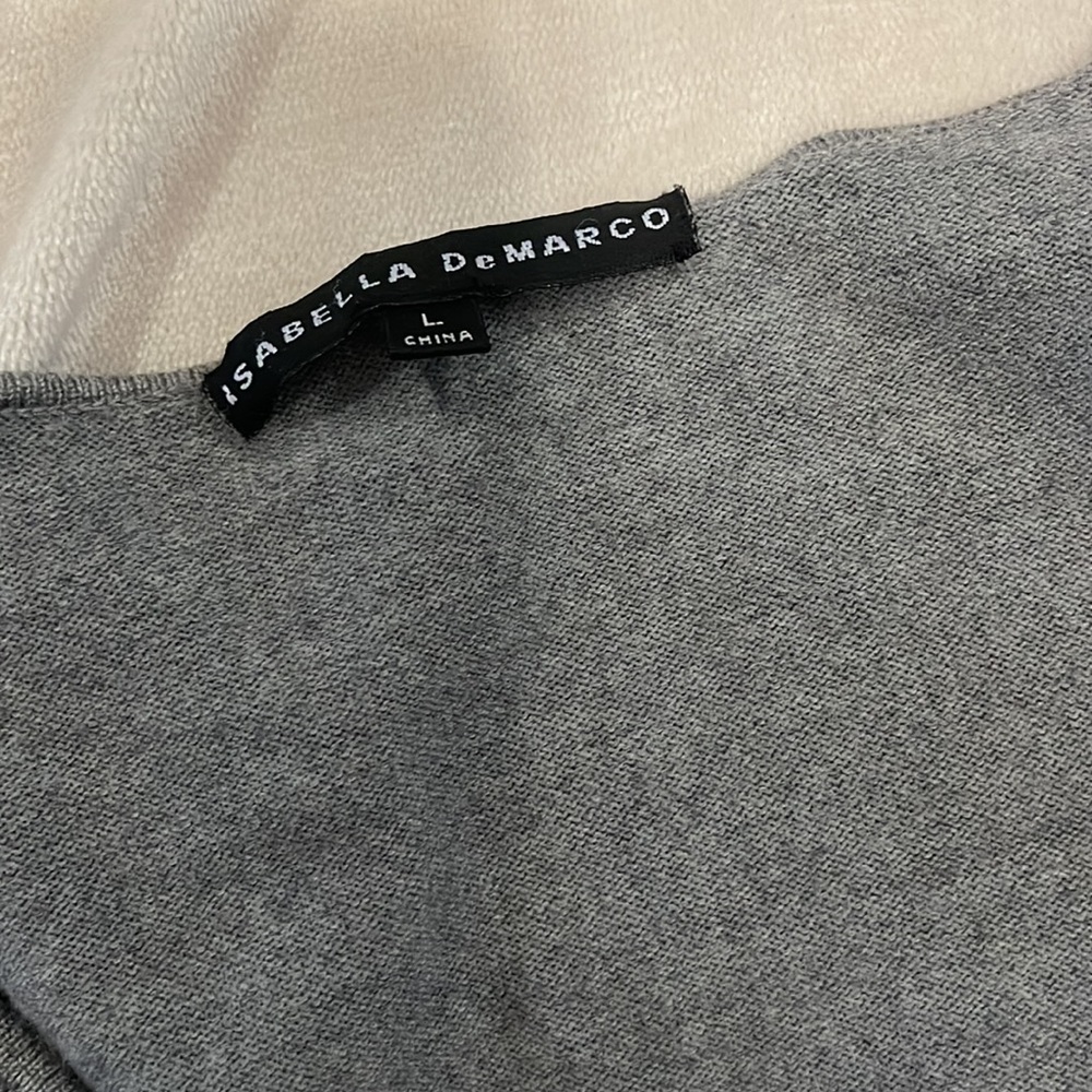 Cute Isabella Demarco v neck sweater L - Picture 3 of 4